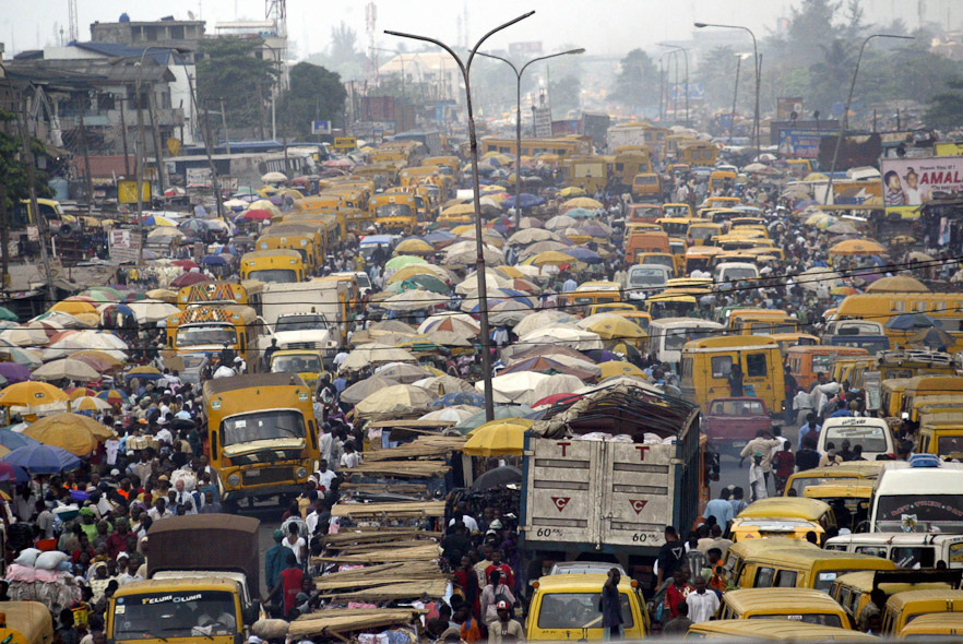 surpopulation-mondiale-Nigeria-Lagos-gare routière